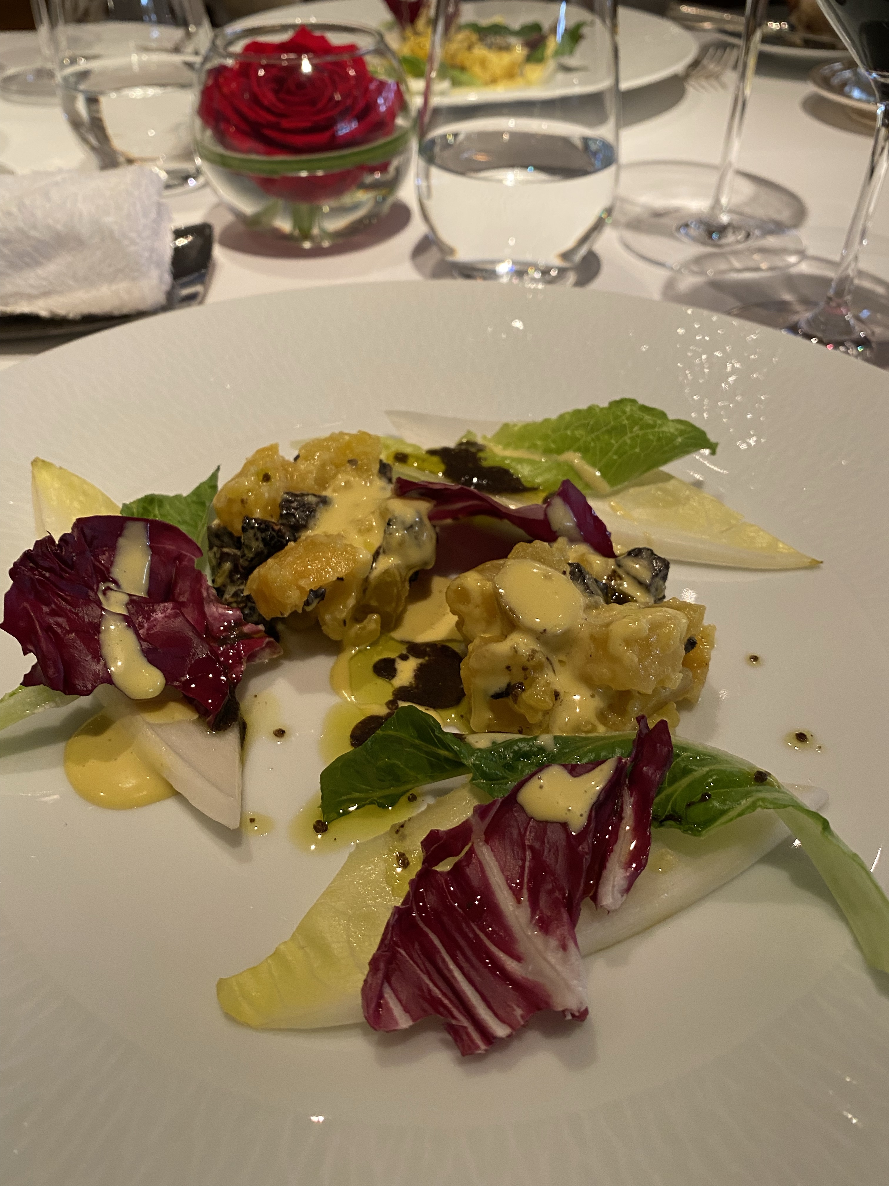 帝国ホテル レ セゾンの季節の食材とフランス料理 ティエリー